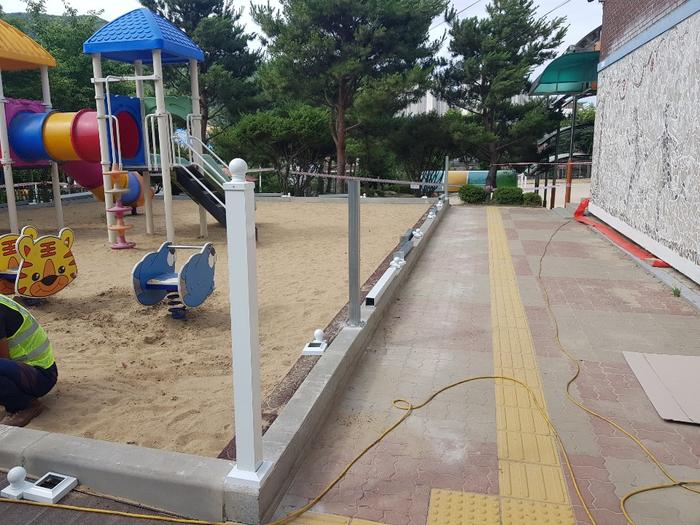10284_copy_10318_3695294320_GiLfYsm5_a98f298232de295a3508bcba136d1bd02cf8dd59.jpg 이미지크게보기