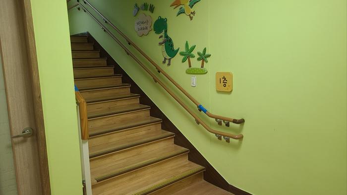 10285_copy_10319_3695294320_Y3ZXC5HK_abe40c5e53fc4950296b2e148b8afa5f8f9d3873.jpg 이미지크게보기