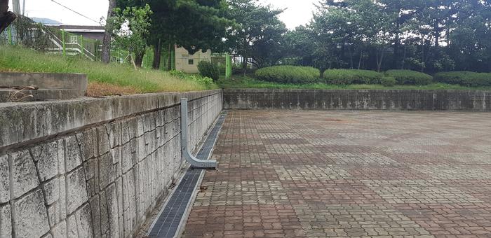 3695294320_Okt9SQZf_3eb099cd5fb7d38b12f91dd78dadcf68a143c73b.jpg 이미지크게보기